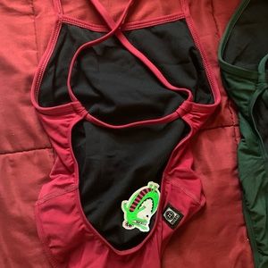 Scotty 26 Cranberry JOLYN